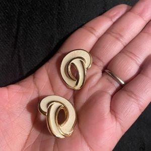 Vintage cream earrings